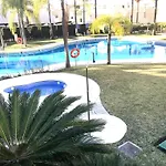 Stylish Townhouse In Beachfront Complex Nyaraló *