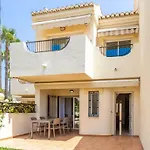 Nyaraló Stylish Townhouse In Beachfront Complex Marbella
