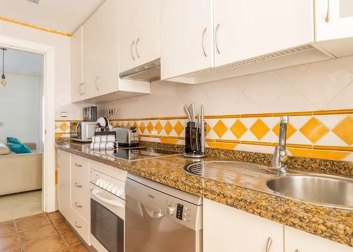 Stylish Townhouse In Beachfront Complex Hébergement de vacances