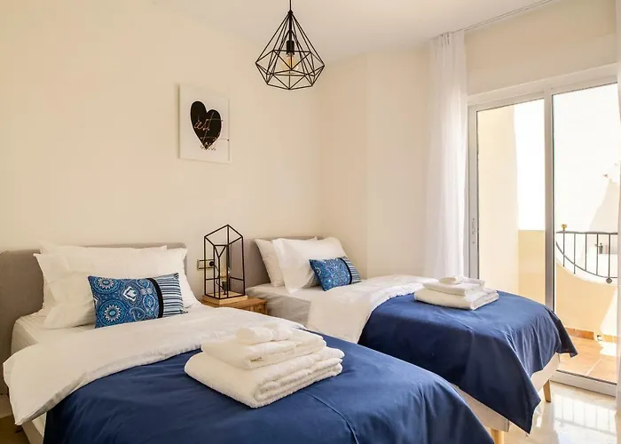 Stylish Townhouse In Beachfront Complex Hébergement de vacances